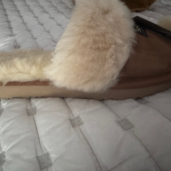 Since 74  Sheepskin Slippers - Chestnut - Picture 6 of 10